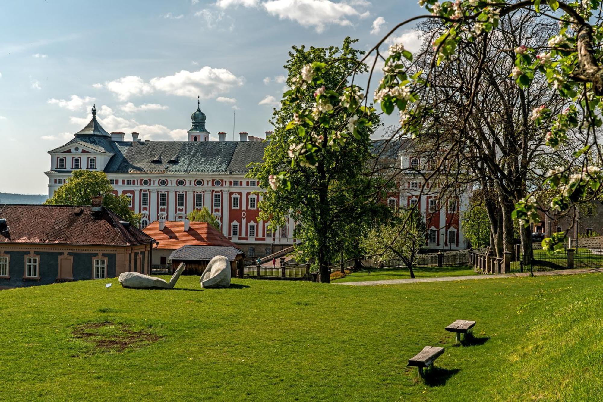 Dum Hostu Klaster Broumov Exterior foto